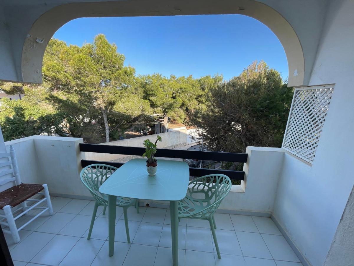 Bella Lilia Apartment Es Pujols Luaran gambar